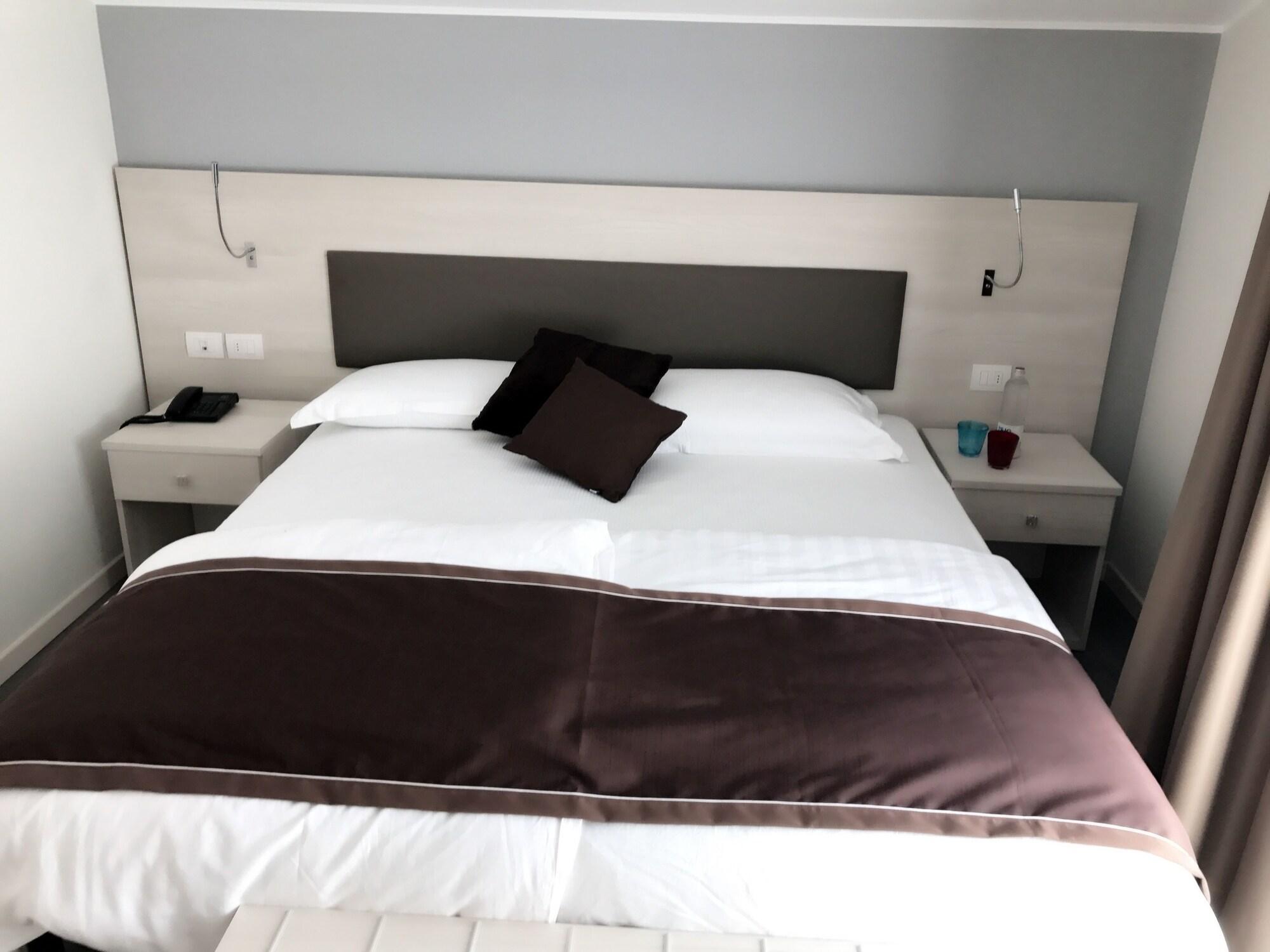 Hotel Dogana Sirmione Luaran gambar