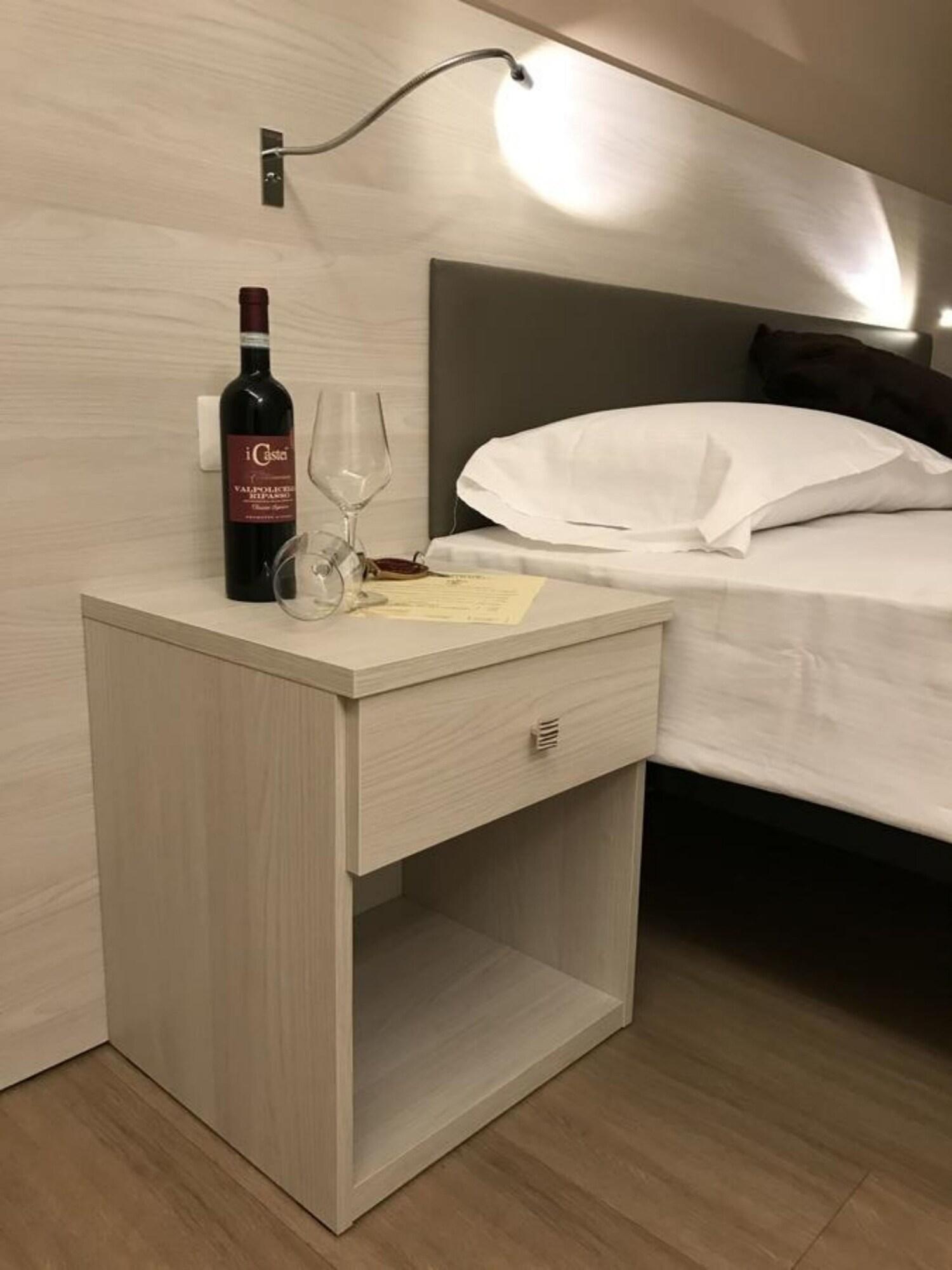 Hotel Dogana Sirmione Luaran gambar