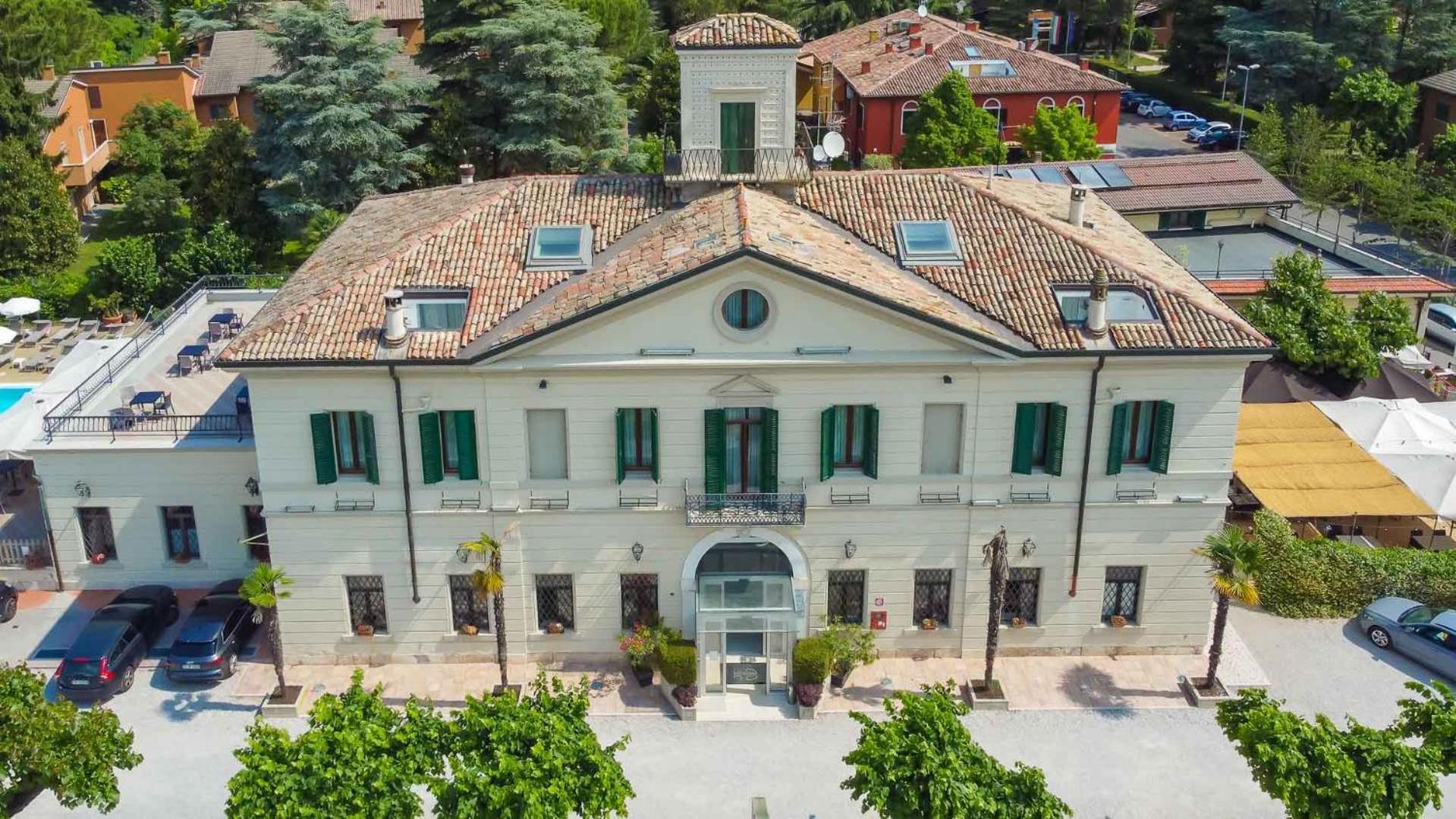 Hotel Dogana Sirmione Luaran gambar